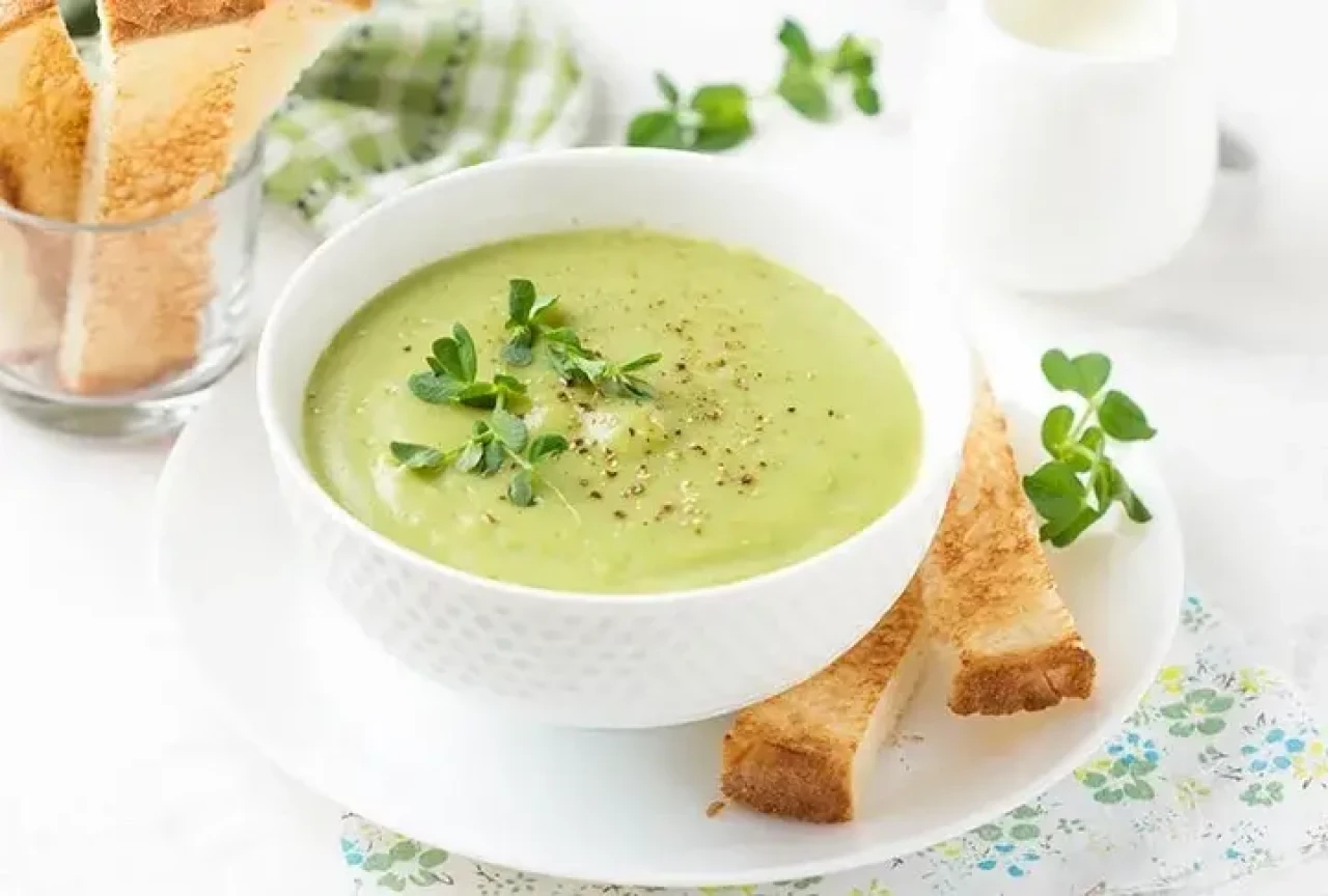 Brokoliden Nefret Edenler Dikkat! Bu Çorba Tarifi Fikriniz Değiştirecek
