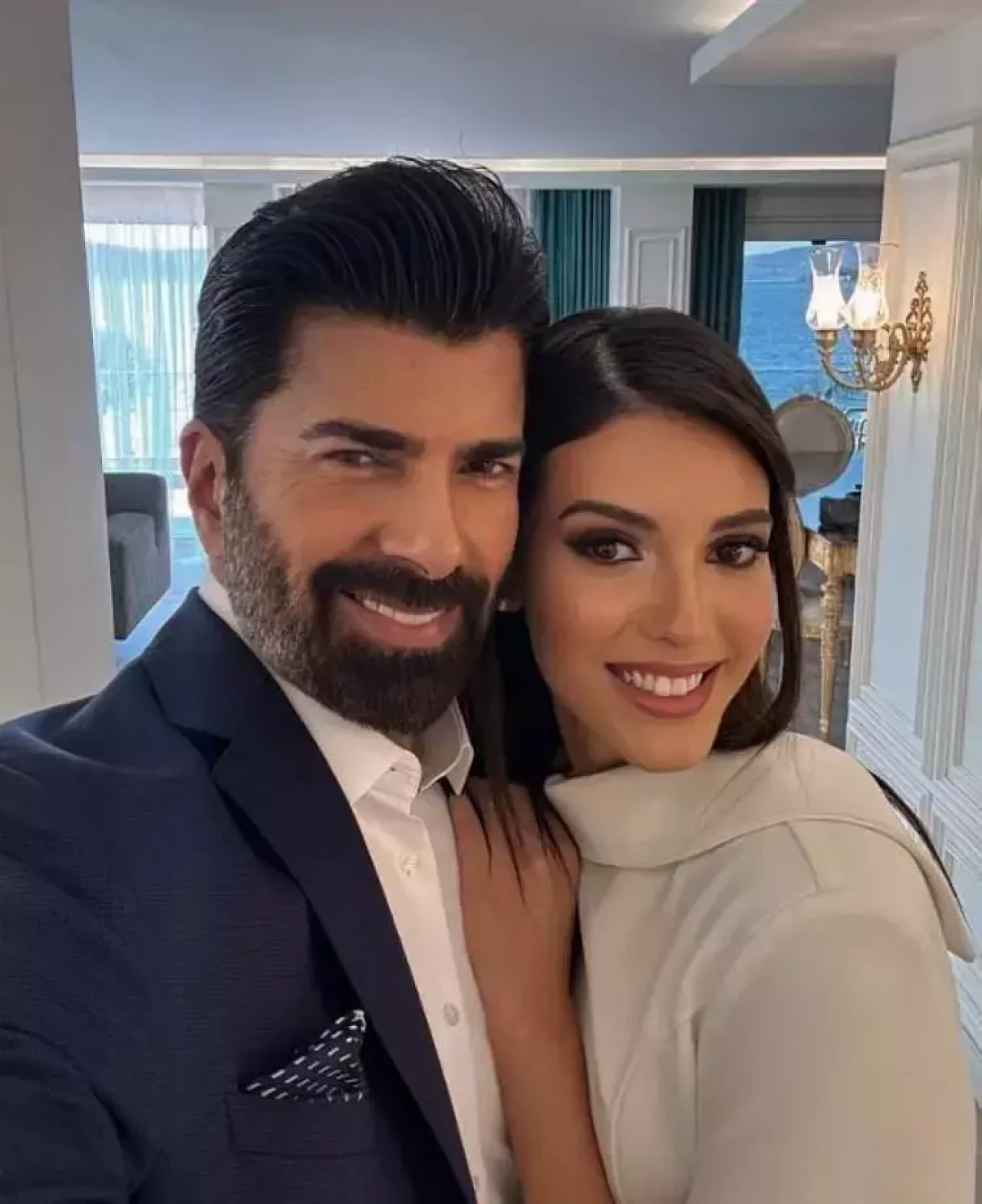 Cenk Torun’un Yasak Aşk İddiası Alevlendi! Mahassine Merabet’ten Kalpli Doğum Günü Kutlaması