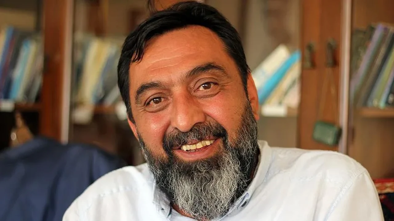 Ahmet Yenilmez kiminle evli, eşi kim, evli mi, eşi kaç yaşında, çocuğu var mı? Ahmet Yenilmez’in Aile Hayatı