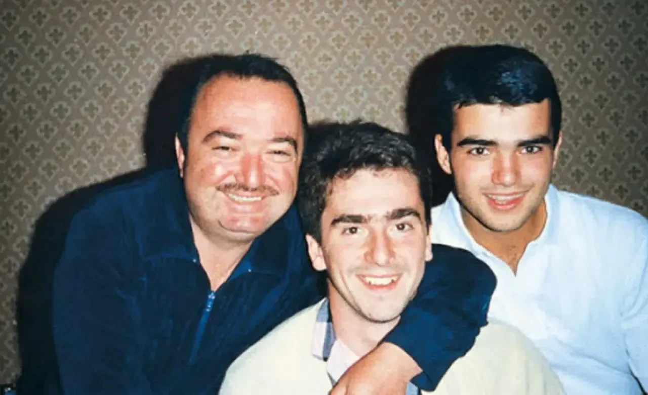 Berker İnanoğlu Kimdir? Neden Öldü? Ailesi, Kariyeri ve Tüm Merak Edilenler