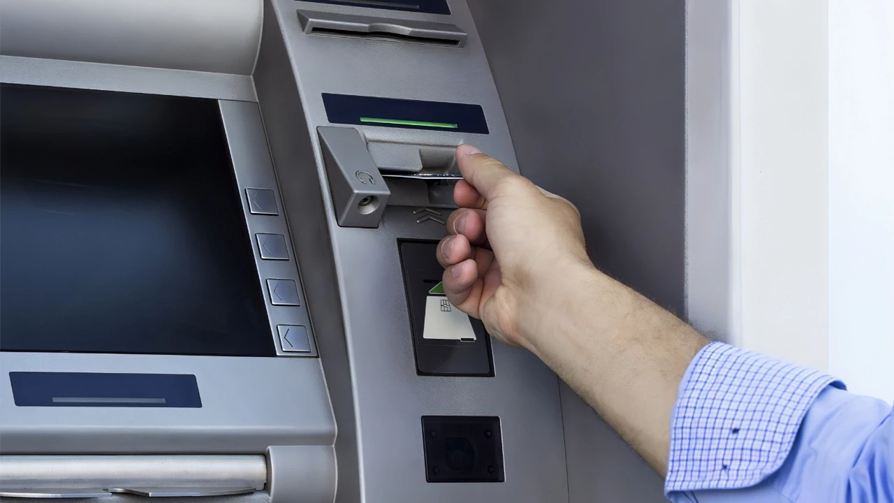 Bayramda para çekecekler dikkat: ATM limitleri değişti İşte yeni rakamlar!