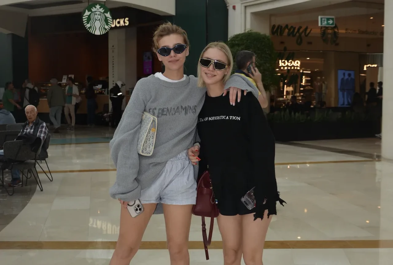 Sosyal Medyada Gündem Oldu! Melisa Döngel Aşk Dedikodularına Cevap Verdi