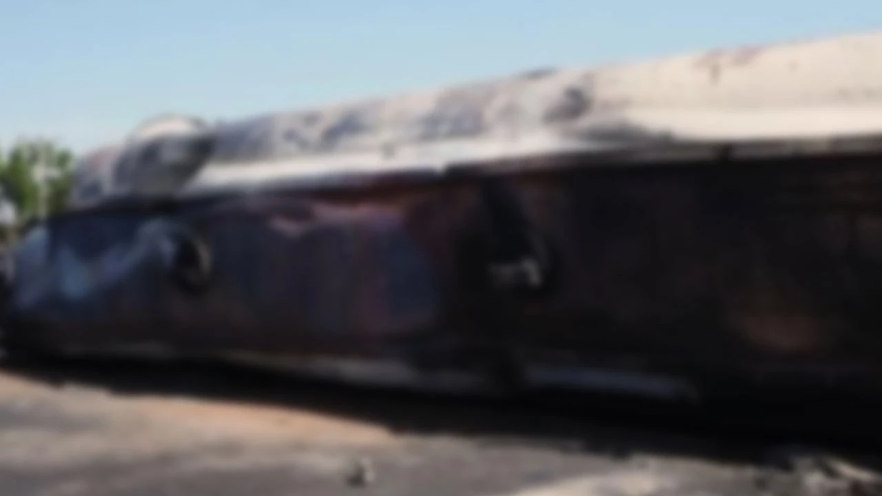 Nijerya’da Kıyamet Gibi Patlama! Akaryakıt Tankeri Alev Topuna Döndü: 6 Ölü