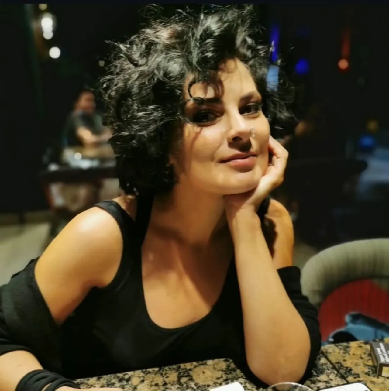 Aslı Altaylar Kimdir, Kaç Yaşında, Nereli, Evli mi, Eşi Kim, Çocuğu Var mı, Hangi Dizilerde Oynadı? Rol Aldığı Projeler