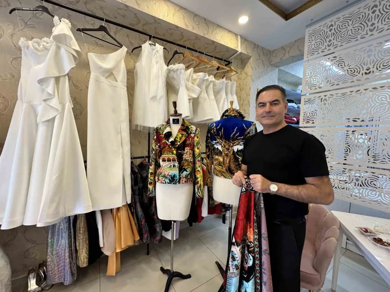 Özkan Karakuşoğlu Kimdir, Kaç Yaşında, nereli, Ne İş yapıyor, Evli mi, Eşi kim?