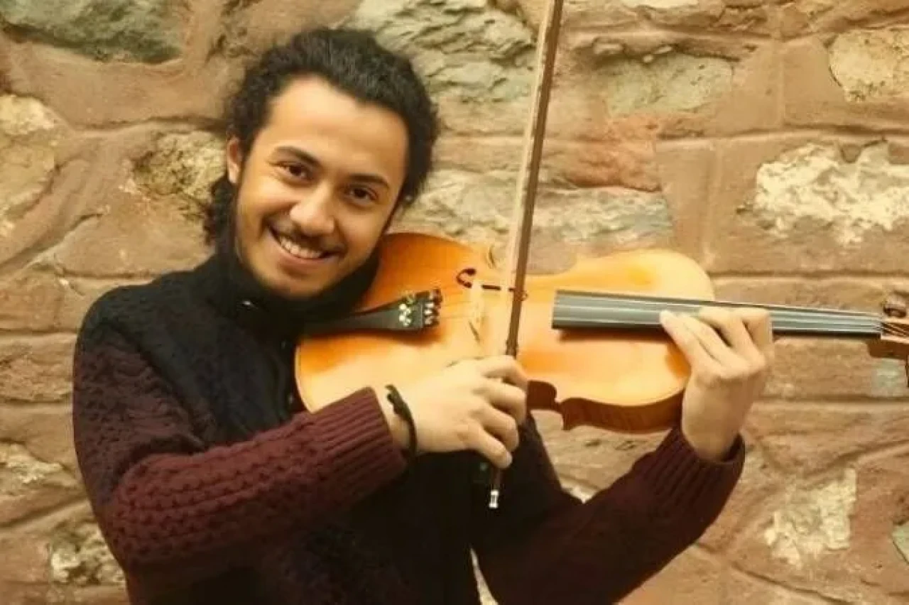 23 Yaşındaki Müzisyen Cem Gülgel Hayatını Kaybetti! Cem Gilgen Kimdir?