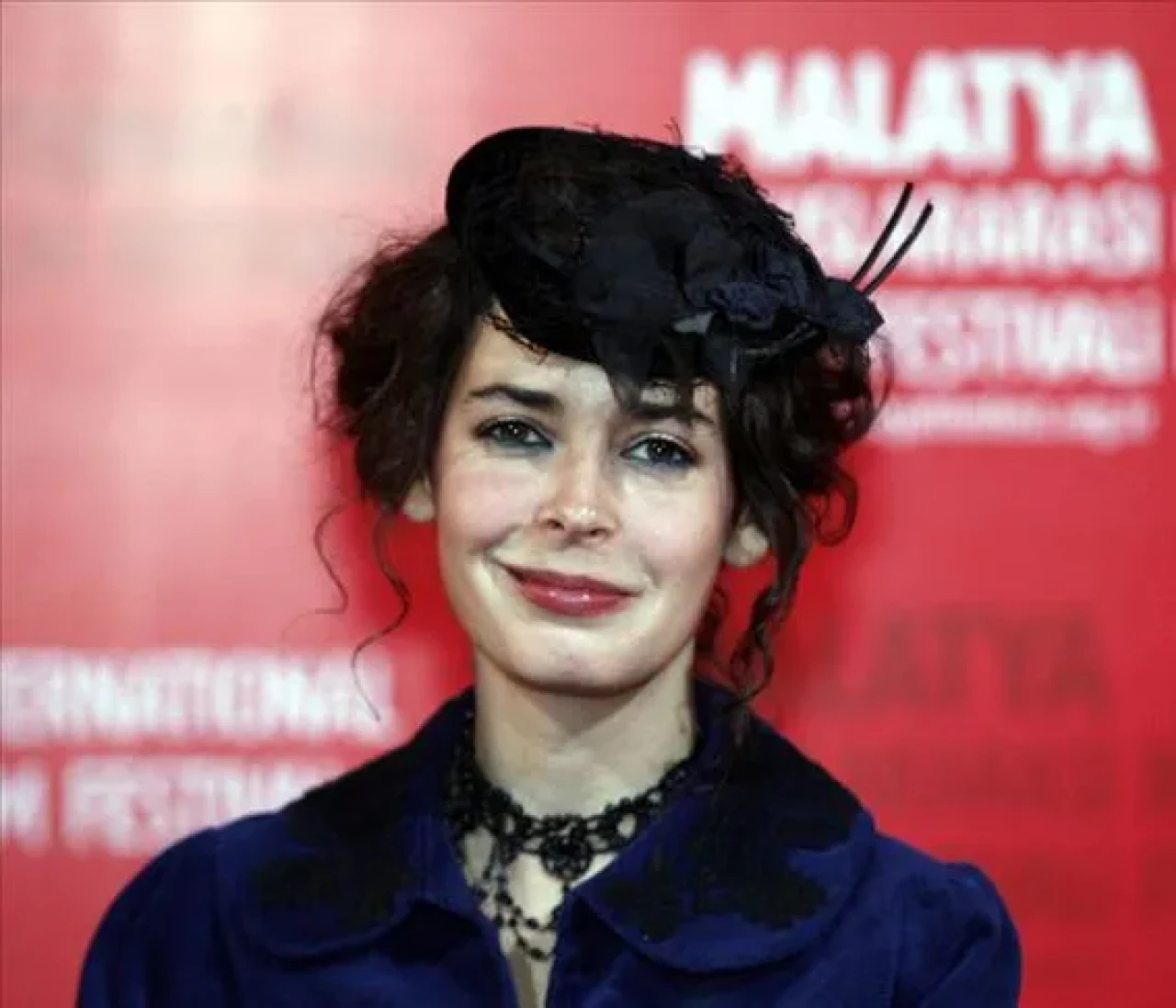 Tarihçi Pelin Batu Kimdir, Kaç Yaşında, Nereli, Evli mi, Çocuğu Var mı? Kariyeri ve Biyografisi