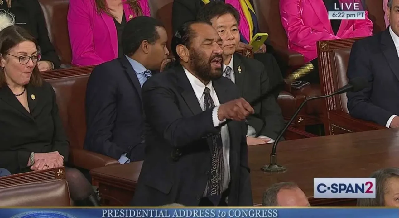 ABD Meclisi'nde Gerginlik!