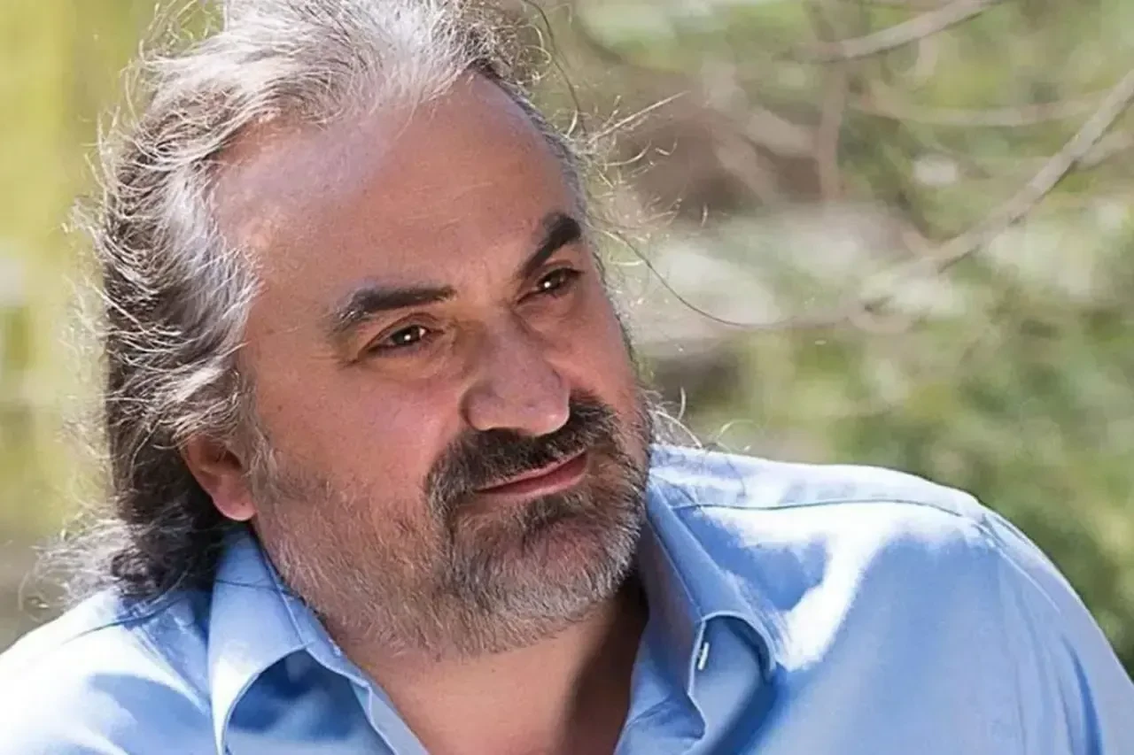 Volkan Konak Solcu Mu, Sağcı Mı? Hangi Partili, CHP'li Mi? Hangi Takımı Tutuyor?