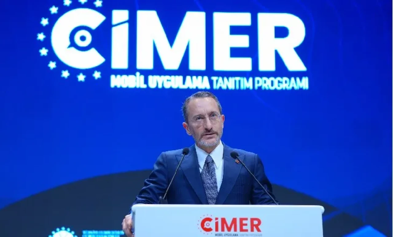 CİMER Rekor Kırdı! 35 Milyon Başvuruya Ulaşan Sistem Yeni Özelliklerle Geliyor