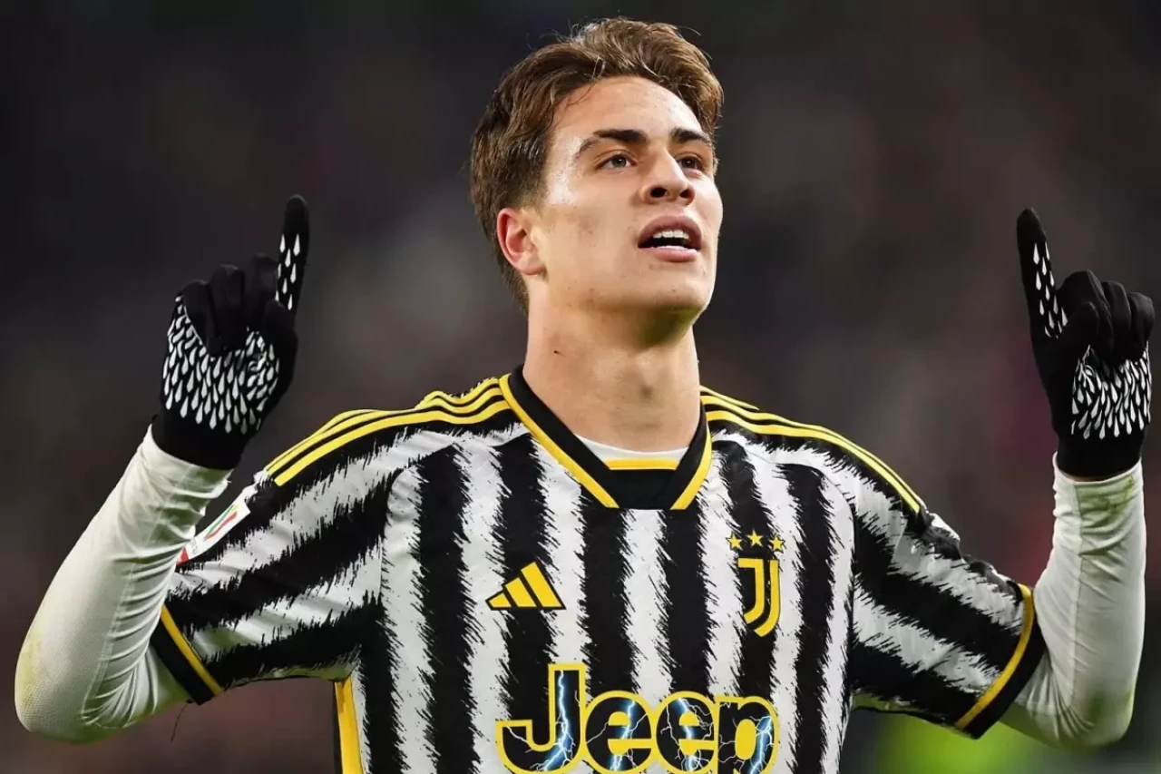 Kenan Yıldız ile Su Burcu Yazgı Coşkun Arasında Aşk Mı Var? Sosyal Medyada Gündem Oldular!