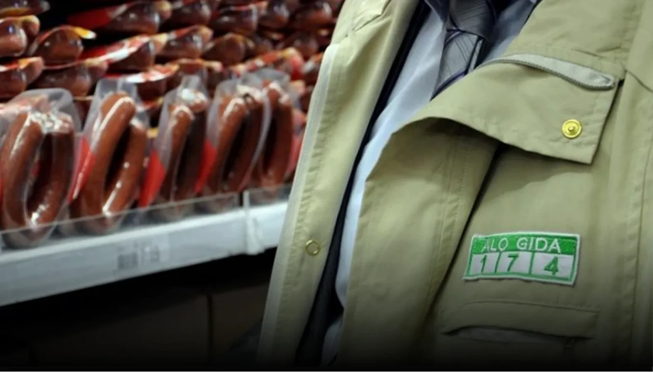 Bakanlıktan şok liste: Tek tırnaklı et, boyalı çay, sahte zeytinyağı!