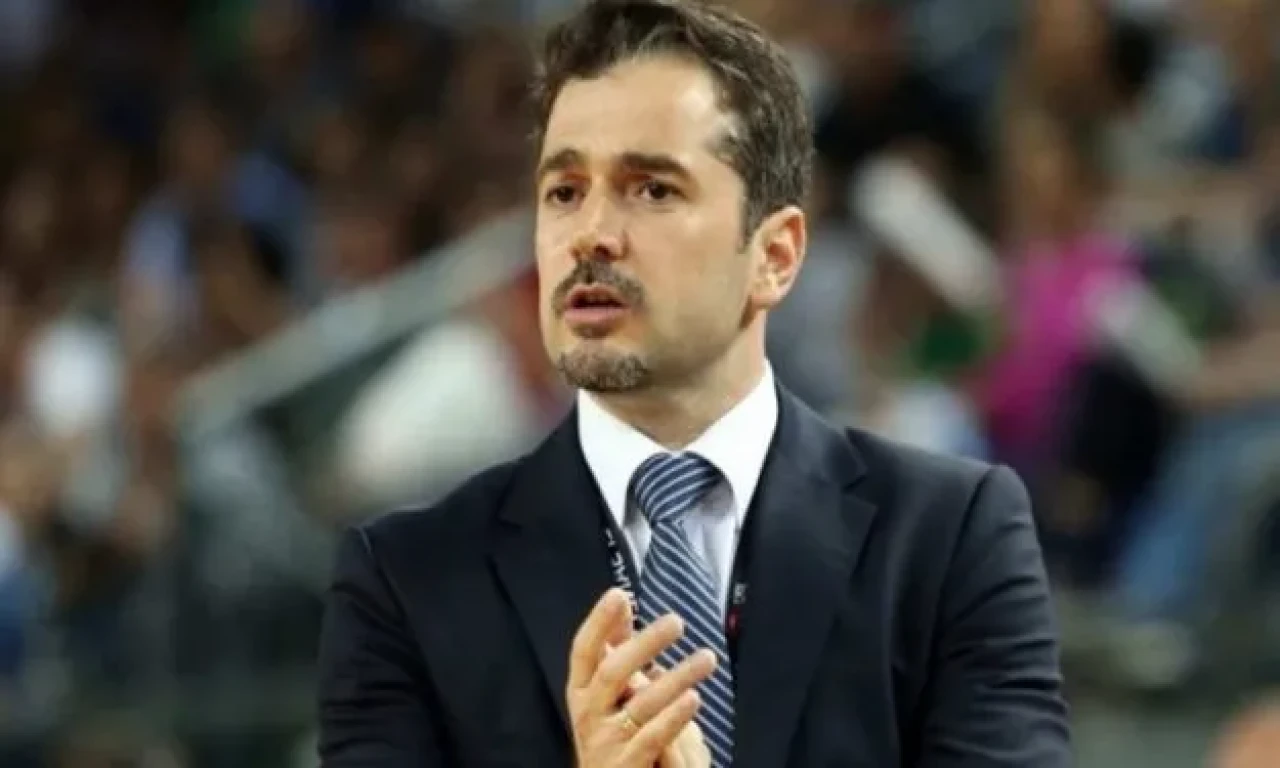 Karşıyaka Basketbol Takımında Koç Değişikliği! Yeni Dönemde Takımın Başına Ahmet Çakı Geçti