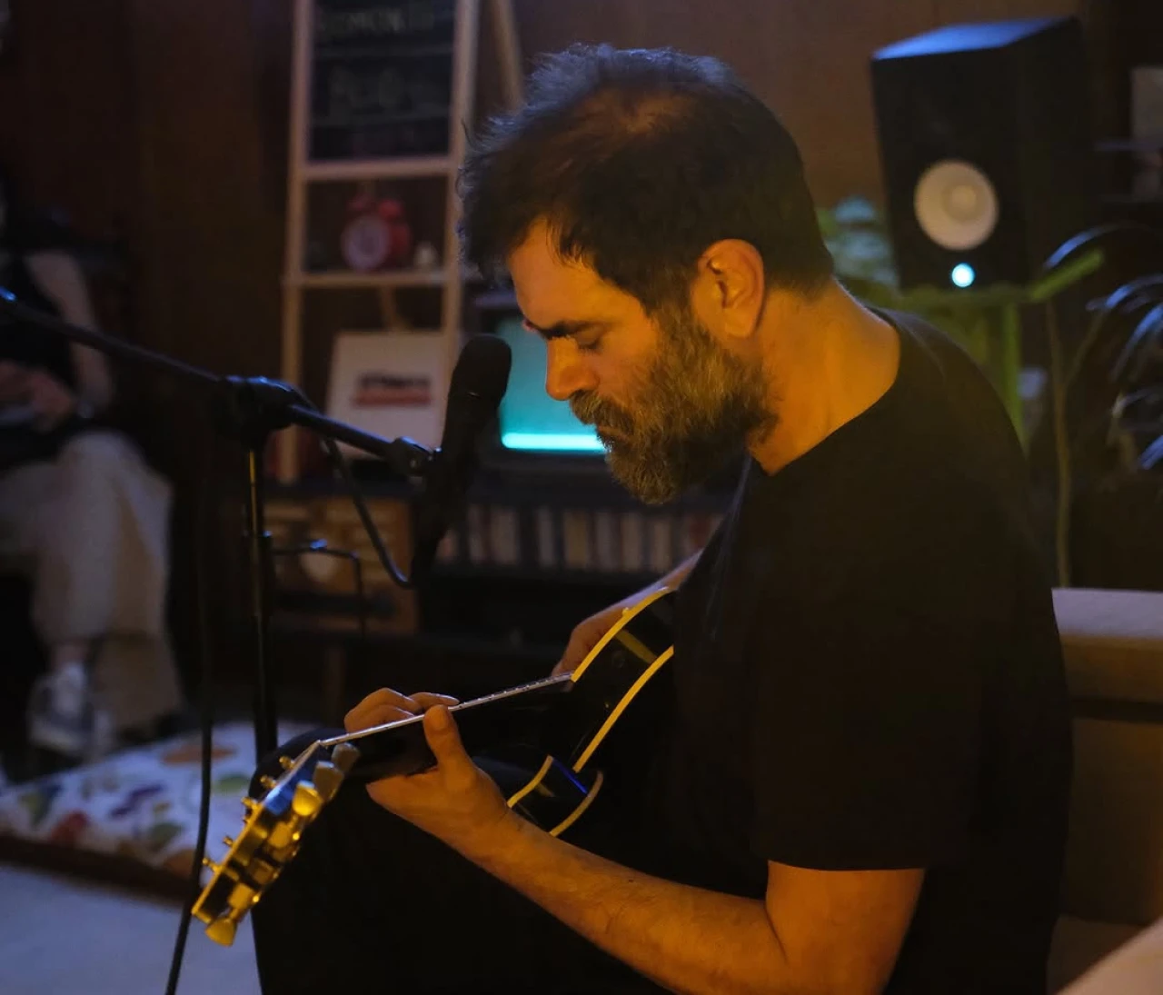 Teoman Kumbaracıbaşı kiminle evli, eşi kim, evli mi, eşi kaç yaşında, çocuğu var mı?