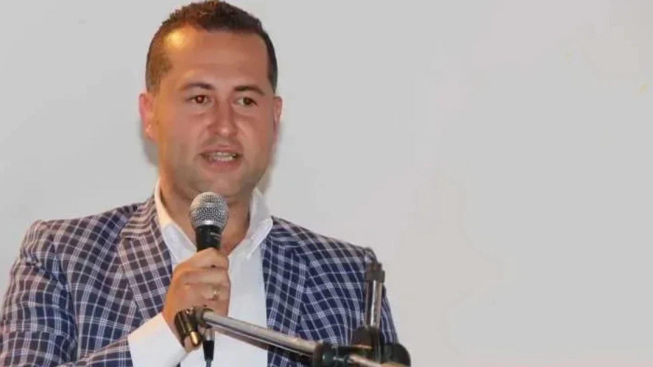 Mehmet Çongar Kimdir, Kaç Yaşında, Nereli, Evli mi, Çocuğu Var mı, Hangi Partiden?