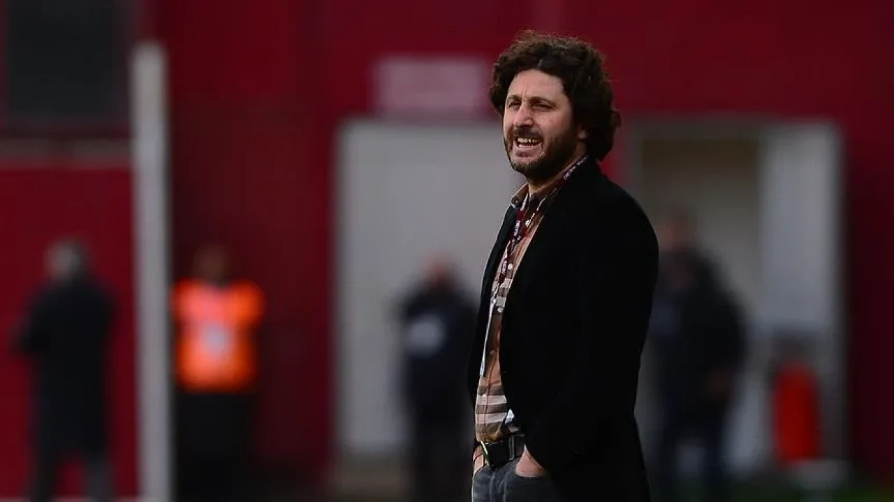 Fatih Tekke Kimdir, Kaç Yaşında, Nereli, Evli mi, Eşi Kim, Çocuğu Var mı? Fatih Tekke'nin Hayatı ve Kariyeri