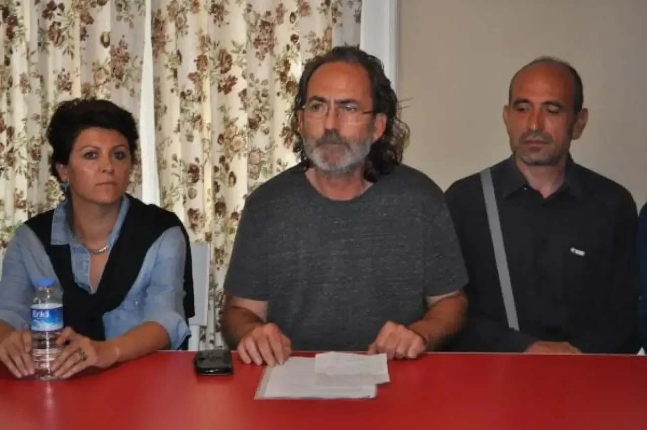 Vedat Zencir Kimdir, Kaç Yaşında, Solcu mu, Evli mi, Eşi Kim, Çocukları var mı? Siyasi Görüşü ve Detaylar!