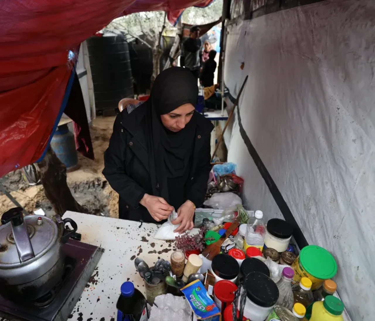 Dünya Kadınlar Günü'nde Yürek Burkan Hikâye: İsrail’in Bombaları Hayallerini Yok Etti, Ama Onu Yıldıramadı!