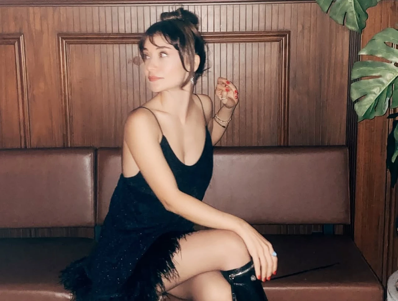 Sibel Aytan kiminle evli, eşi kim, evli mi, eşi kaç yaşında, çocuğu var mı? Özel Hayatını Gözlerden Uzak Tutuyor