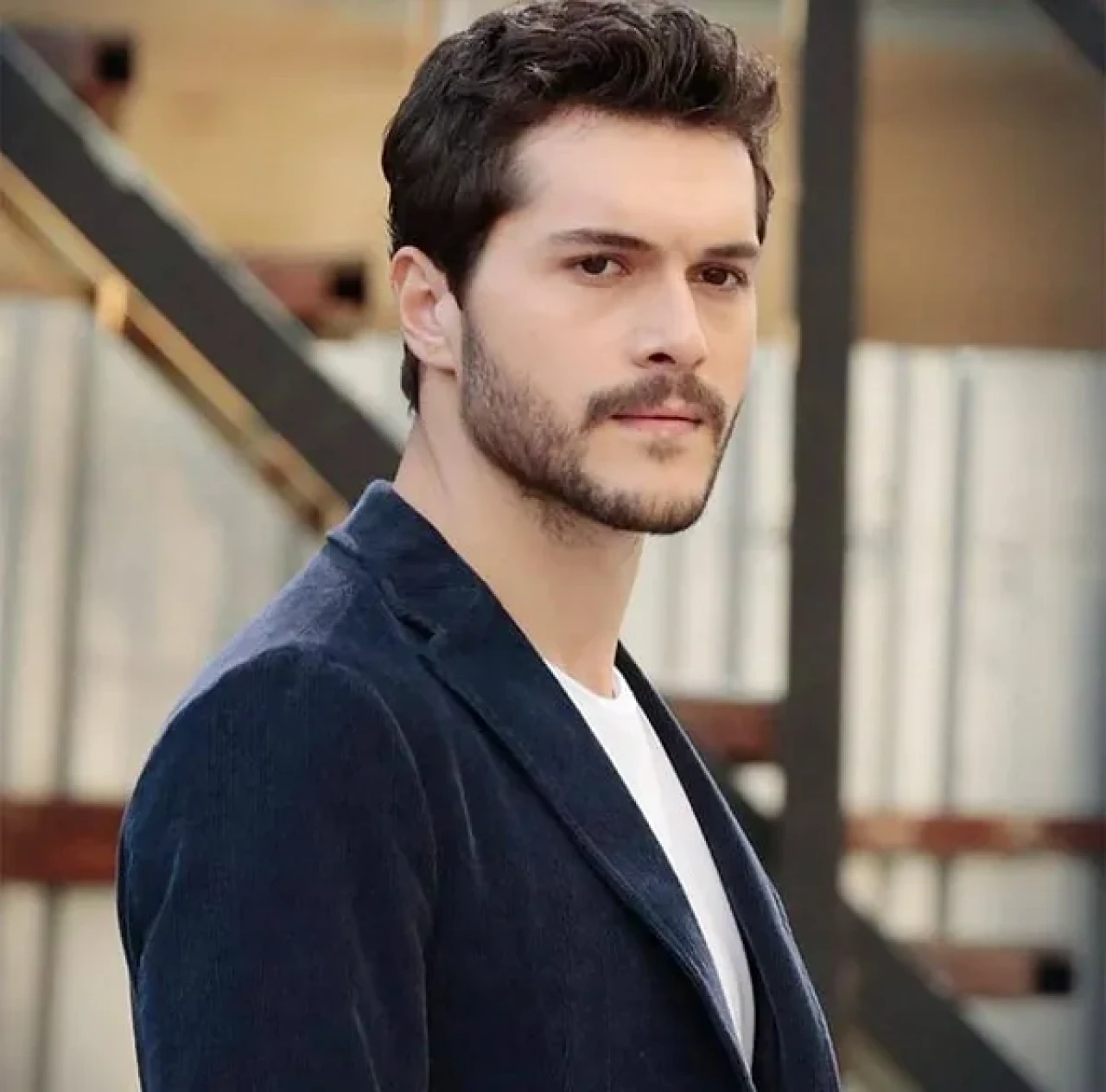 Alperen Duymaz Dolandırıcıların Hedefi Oldu! Kişisel Bilgileri Ele Geçirildi