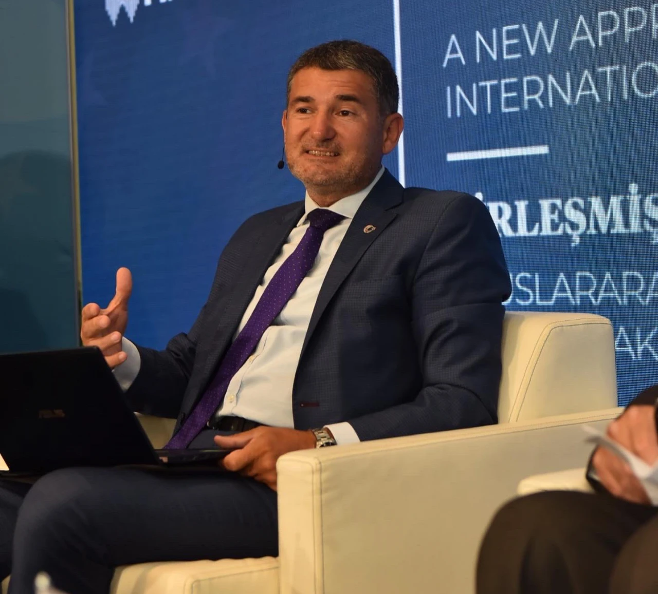 Cumhurbaşkanı Başdanışmanı Çağrı Erhan Kimdir, Kaç Yaşında? Çağrı Erhan Siyasi Kariyeri ve Hayatı