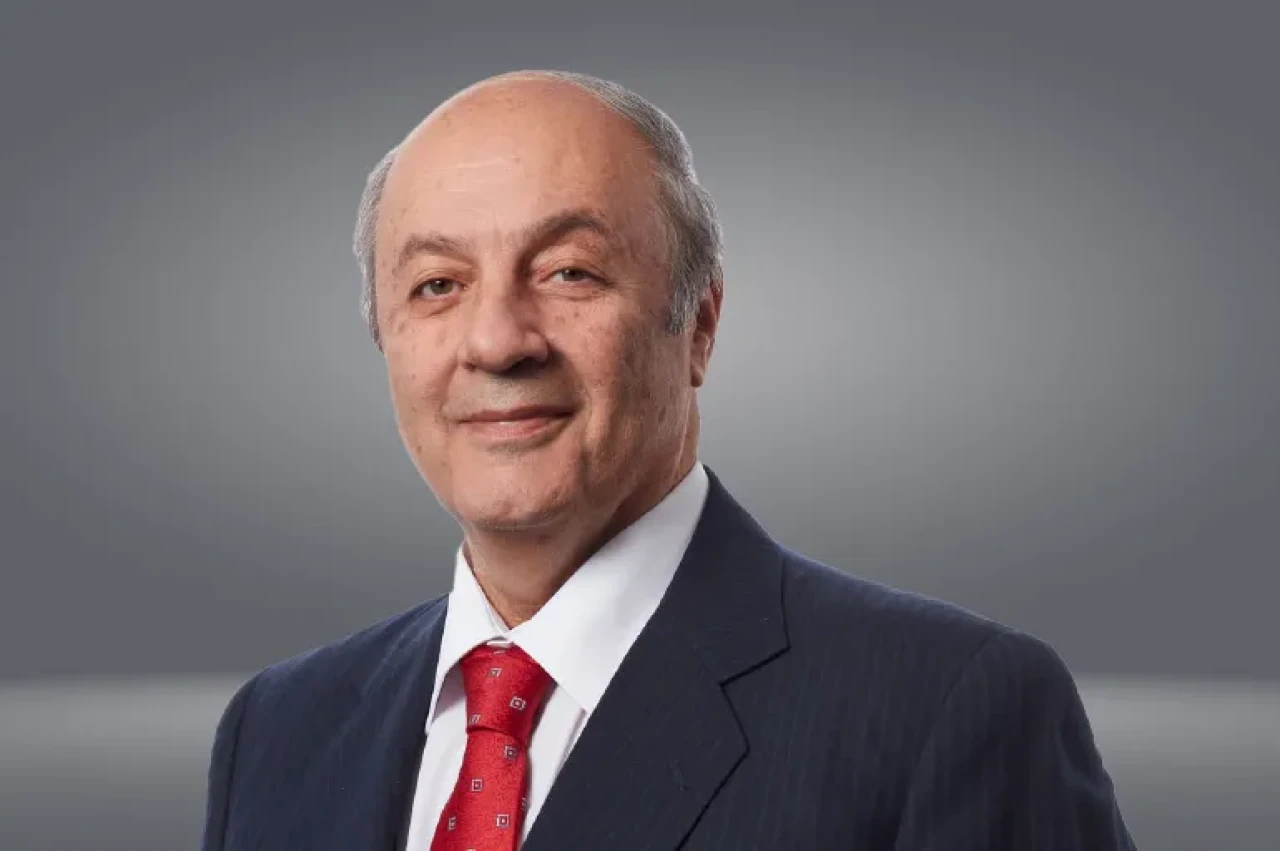 Tuncay Özilhan Kimdir, Kaç Yaşında, Nereli, Evli mi, Çocuğu Var mı, Ne İş Yapıyor, Serveti Ne Kadar?