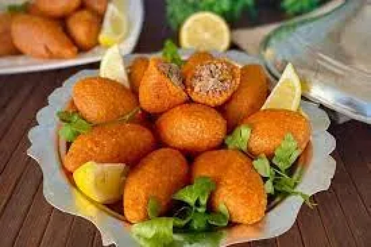 Bu Tarifi Denemeyen Kalmasın! Usta Elinden Tam Kıvamında İçli Köfte Reçetesi