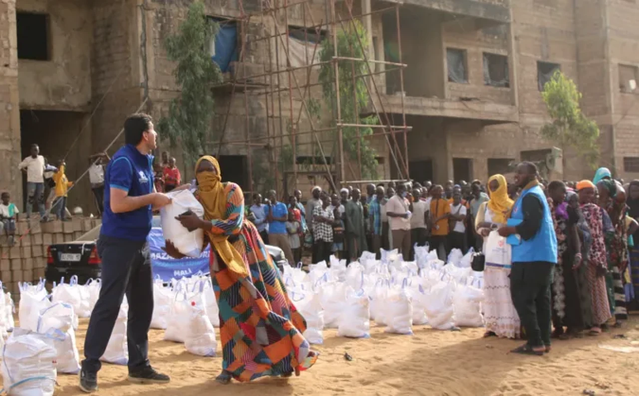 Ramazan’da Büyük Dayanışma: Türkiye, Mali’de Zor Durumdaki Müslümanları Yalnız Bırakmadı