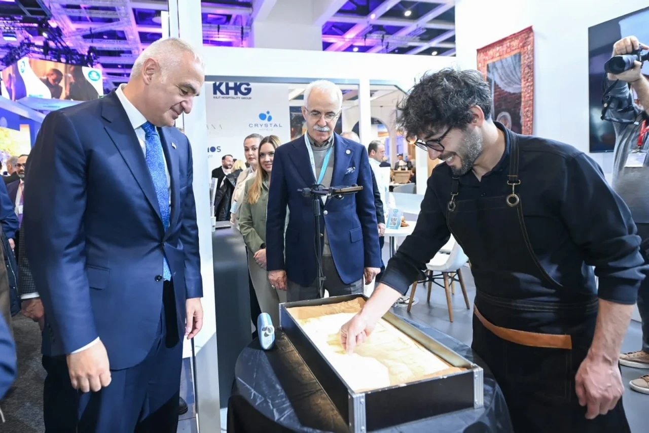 Turizmde yükseliş sürüyor: Türkiye 2025'te yeni rekorlara koşuyor!