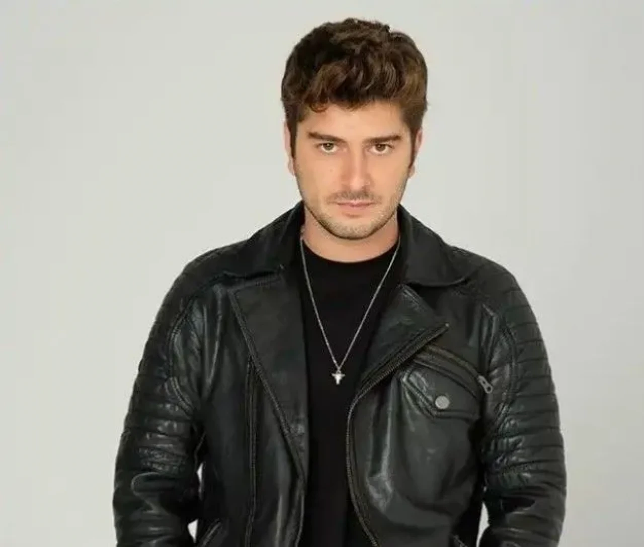 Emin Oğuz Çelebi Kimdir, Kaç Yaşında, Nereli, Evli mi, Eşi Kim, Çocuğu Var mı?