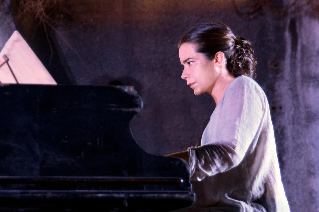 Ahmet Levendoğlu'nun Kızı Eren Levendoğlu Kimdir, Nereli, Kaç Yaşında, Mesleği Ne? Zimbabve'den İngiltere'ye Kariyer Yolculuğu