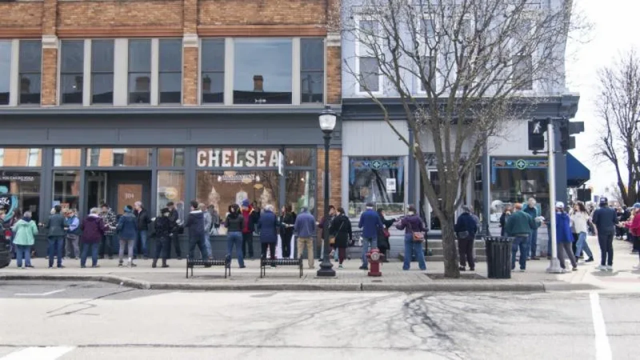 9.100 Kitap El Ele Taşındı: ABD'de Gönüllülerden Göz Dolduran Dayanışma