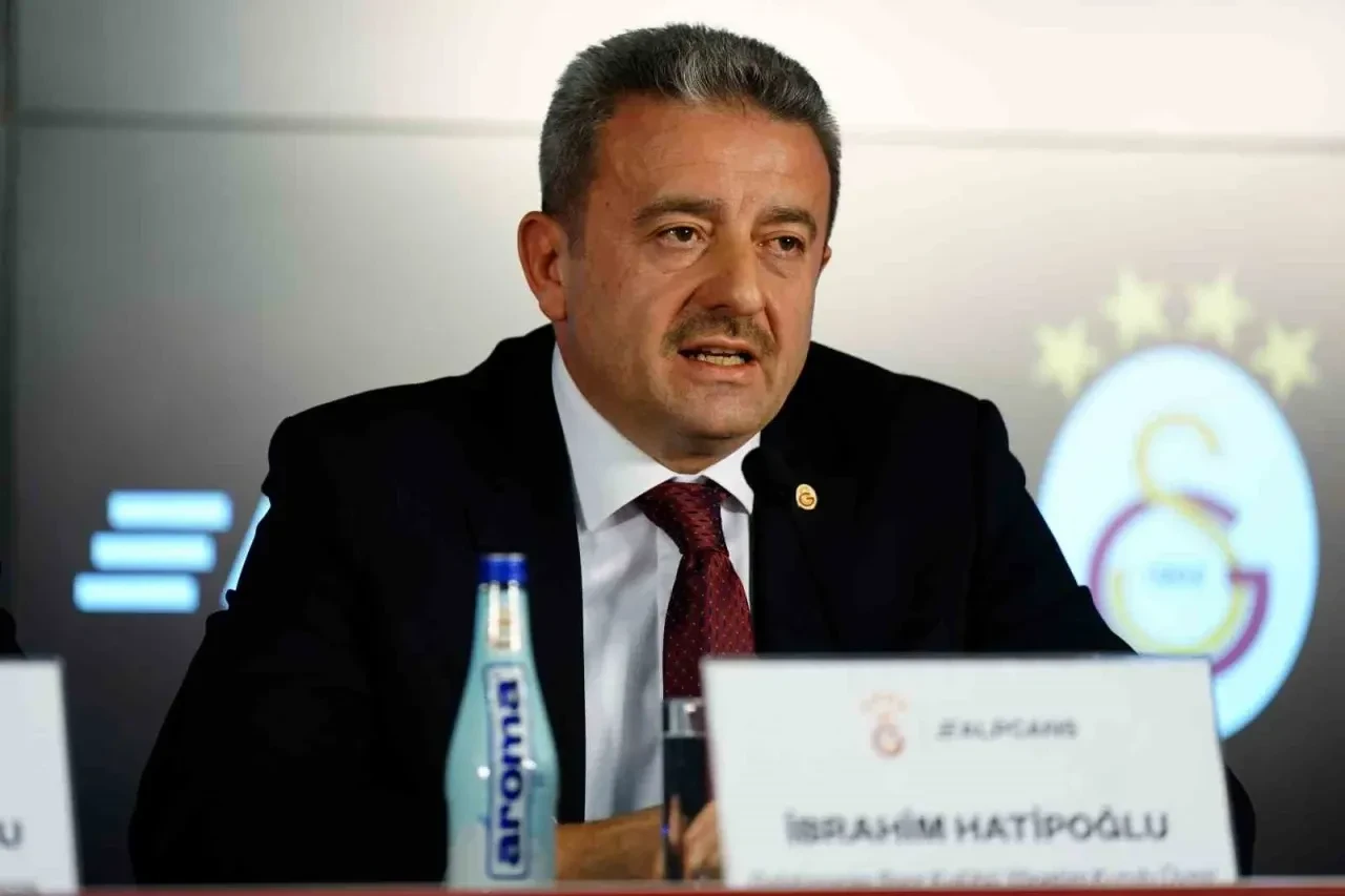 Derbi Öncesi Galatasaray Cephesinden Cihan Aydın Açıklaması: Cihan Aydın'ın FIFA Kokartı Yok!