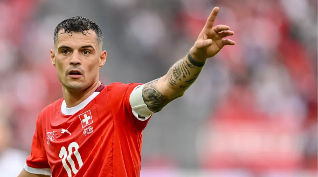 Galatasaray'da Xhaka Hamlesi: Yeni Sezonun Orta Saha Lideri Belli Oluyor