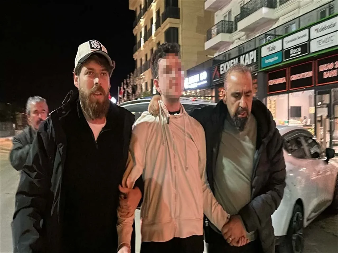 Ehliyetsiz Sürücü Polisi Peşine Taktı! 42 Bin TL Ceza Kesildi