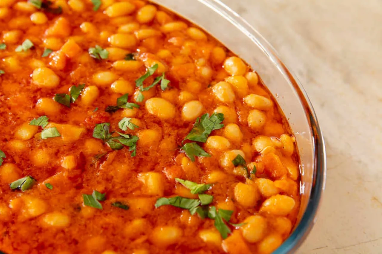 Yaz Sofralarına Ferahlık Katın: Barbunya Pilaki Tarifiyle Lezzet Şöleni!