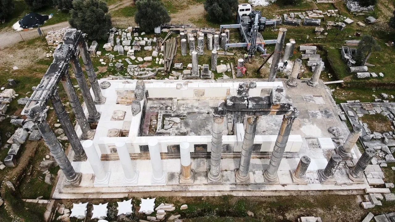 Zeus Tapınağı 1860 Yıl Sonra Yeniden Yükseliyor! Göz Kamaştıran Restorasyon Başladı