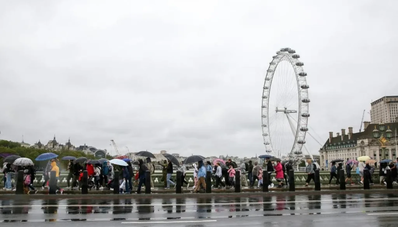 İngiltere’yi Paskalya'da Sel Vurabilir! Meteorolojiden Kritik Uyarı