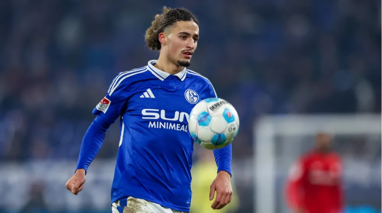 Beşiktaş Geleceğe Yatırım Yapmaya Devam Ediyor! 19 Yaşındaki Taylan Bulut Adım Adım Beşiktaş Yolunda