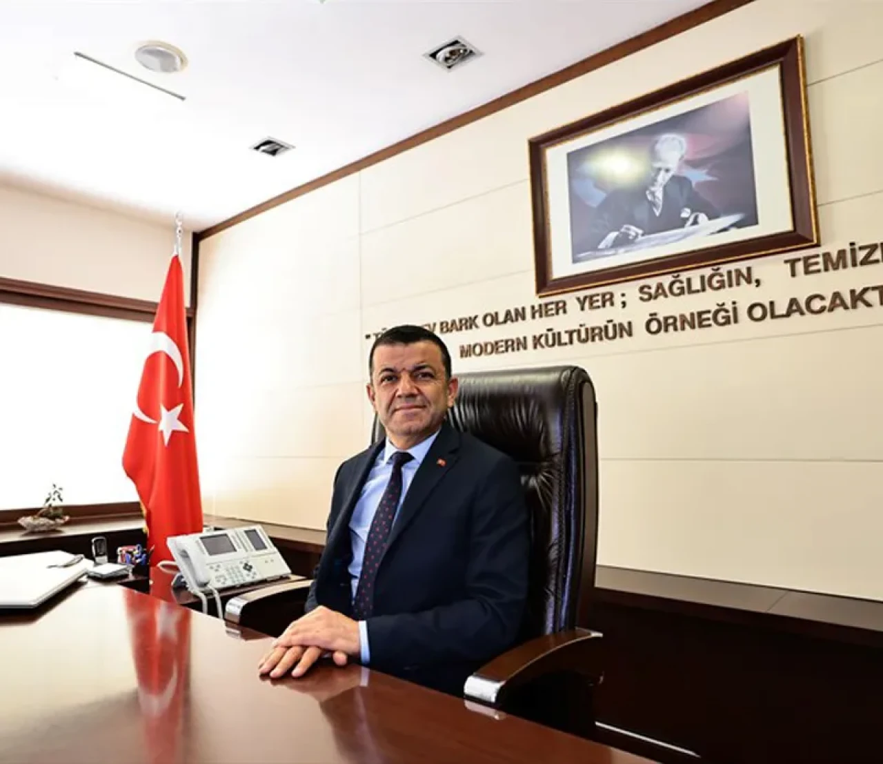 Bülent Nuri Çavuşoğlu Kimdir, Nereli, Kaç Yaşında, Evli mi, Eşi Kim, Çocuğu Var mı? Siyasi Kariyeri ve Biyografisi