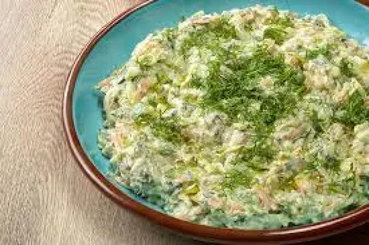 Bu Tarifi Deneyen Bir Daha Vazgeçemiyor! İşte Havuçlu Nuraniye Salatası