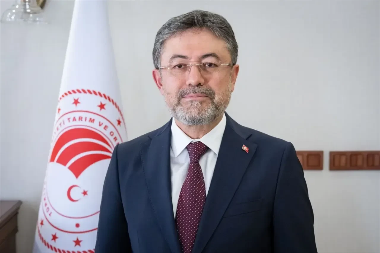 Bakan Yumaklı’dan Net Mesaj: “Güvenilir Gıda Kırmızı Çizgimizdir”