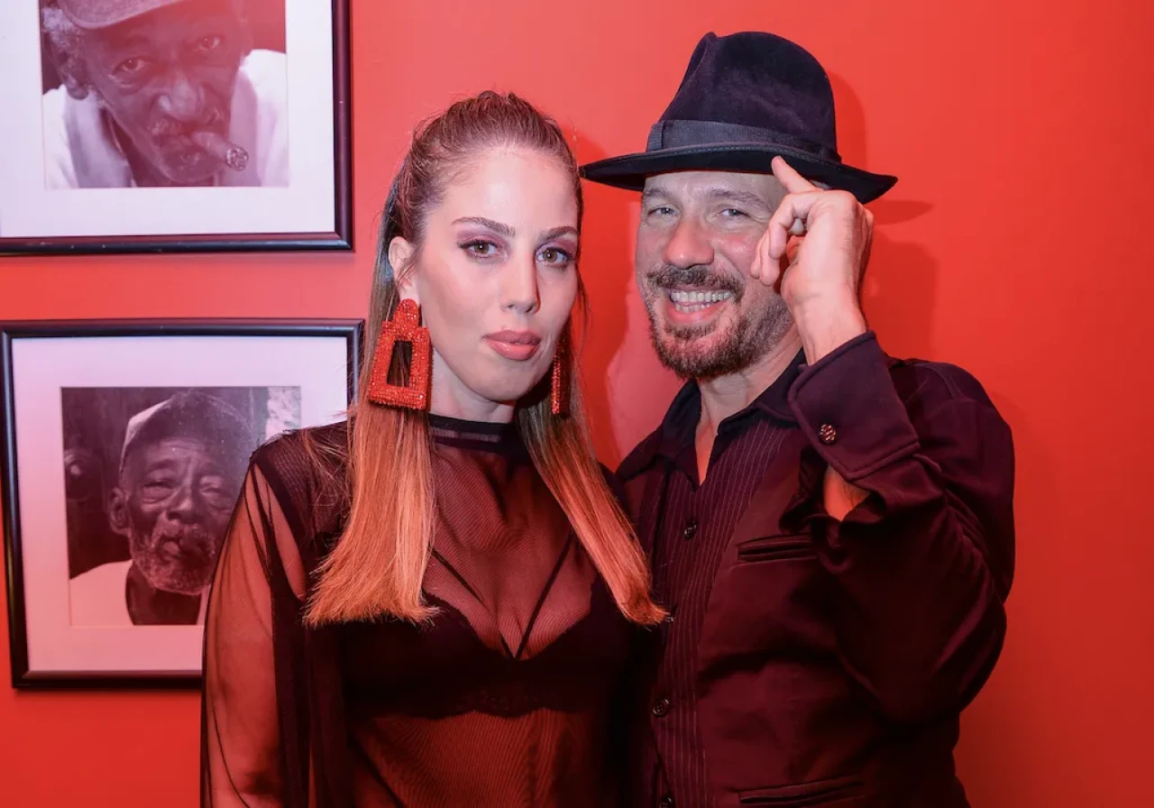 İstanbul Gecelerine Damga Vuran Çift: Alex ve Seda Yüksel La Boucherie'deydi!