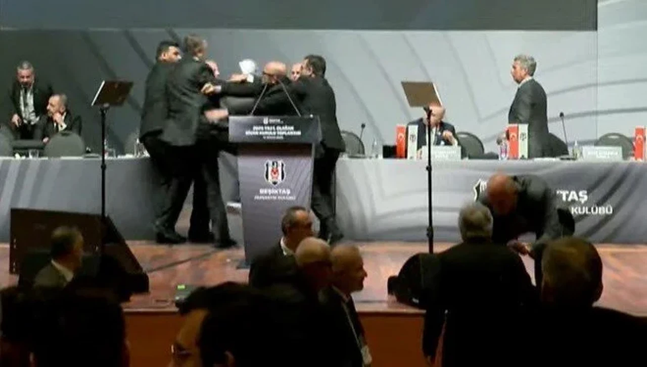 Hasan Arat Yumruklu Saldırının Ardından İlk Açıklamasını Yaptı: “Beni Arkadan Vurdular, Bu Bir Kalleşliktir”