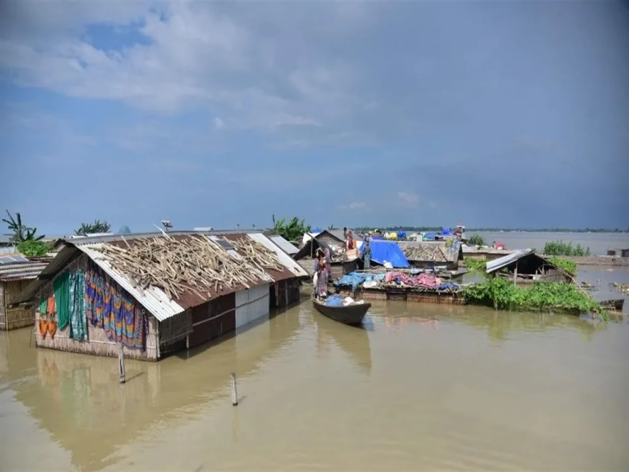 40 Ev Yıkıldı, 100'den Fazla Kişi Tahliye Edildi: Cammu Keşmir’de Sel Dehşeti