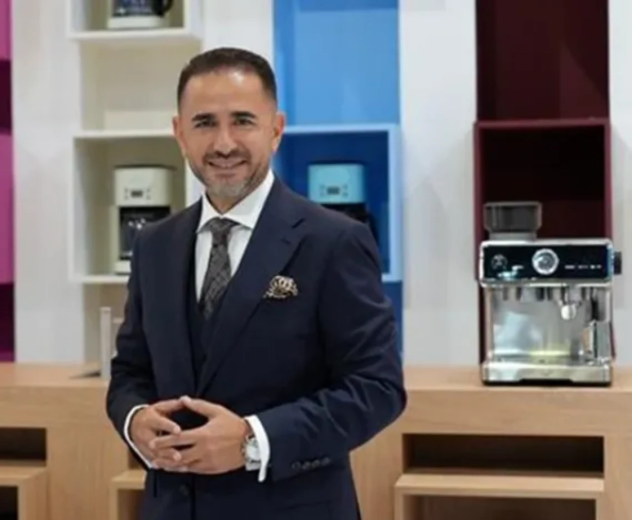 Vestel CEO’su Ergün Güler Ramazan Tebriği Krizi Sonrası Görevinden Ayrılıyor mu?