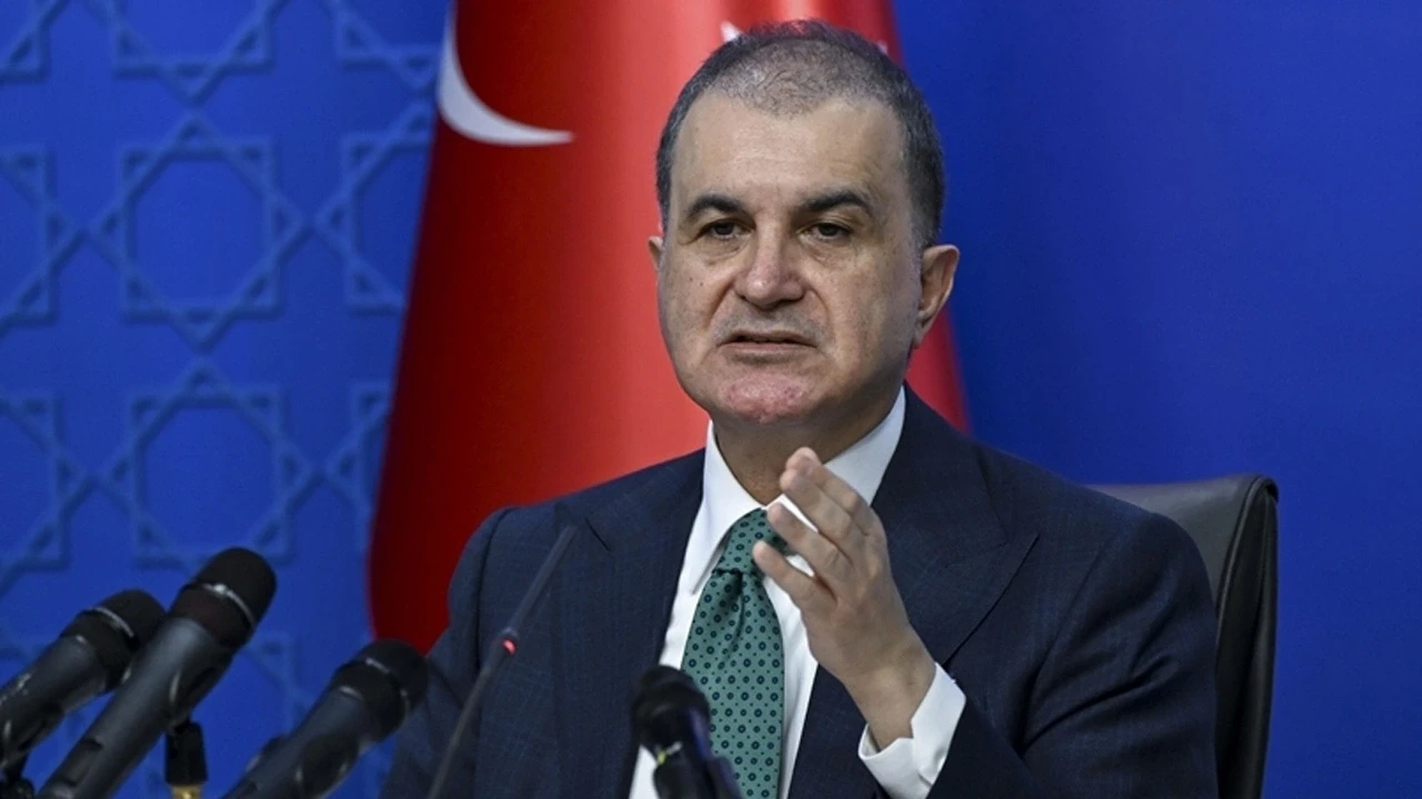 Ömer Çelik'ten Özgür Özel'e sert sözler: "Cunta eşittir CHP!"