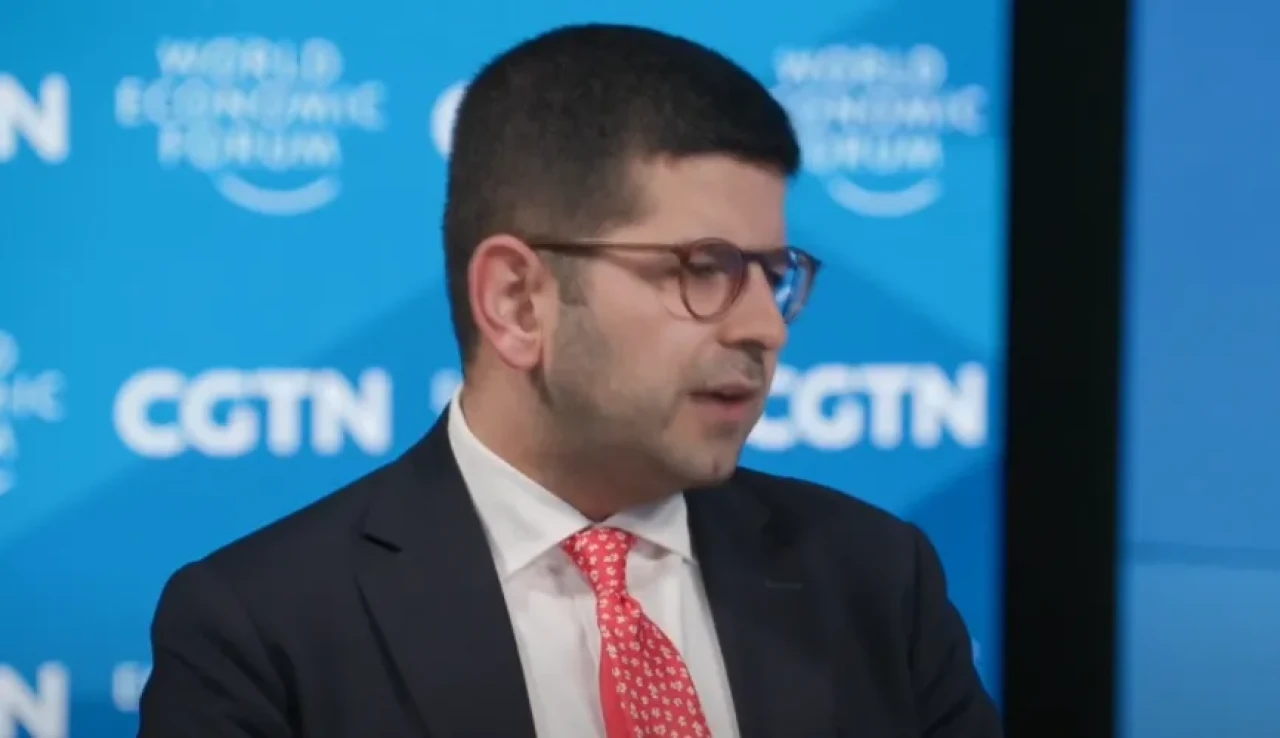 Ahmet Burak Dağlıoğlu kimdir, kaç yaşında, aslen nereli, evli mi, eşi kim? Yatırım ve Finans Ofisi Başkanı hakkında tüm merak edilenler