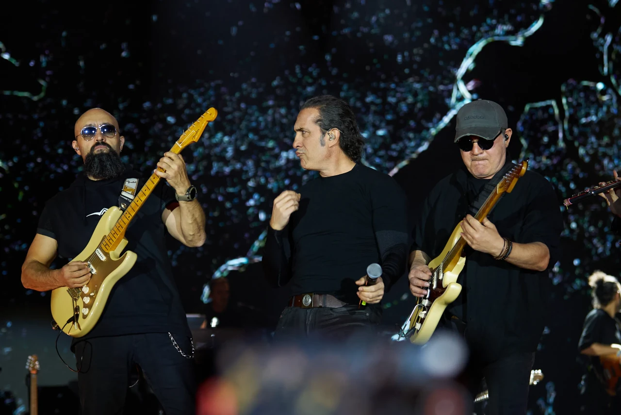 Kıraç’tan Adana’ya Müzik Ziyafeti! Kültür Yolu Festivali Efsane Finalle Kapandı