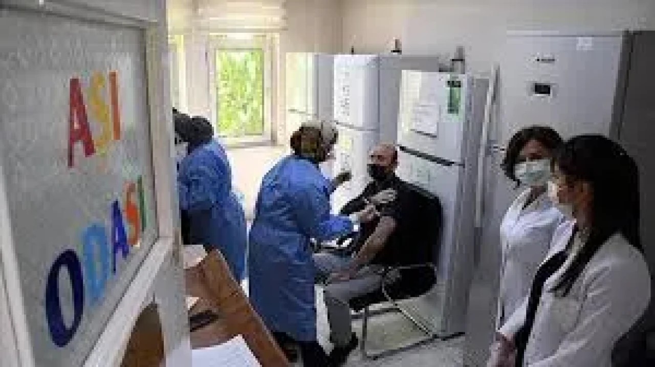 Aile Hekimleri 4 Nisan Cuma Günü Açık mı? ASM ve Sağlık Ocakları Bugün Hizmet Veriyor mu?